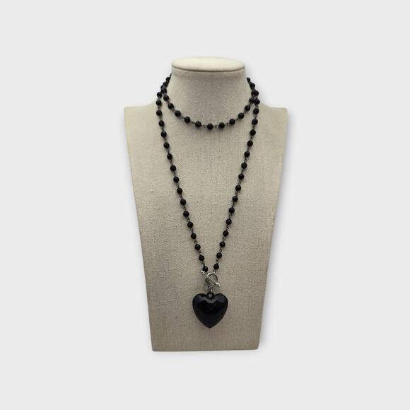 Black Faceted Heart Pendant Convertible Beaded Necklace - Picture 6 of 7
